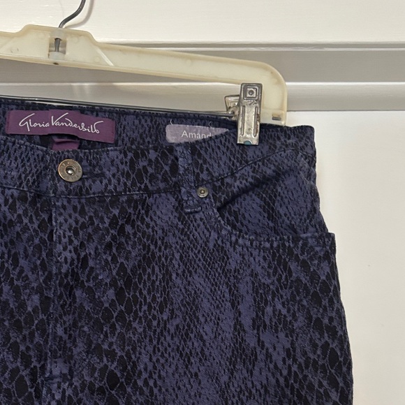 Blue and black snake skin print jeans - Picture 3 of 7